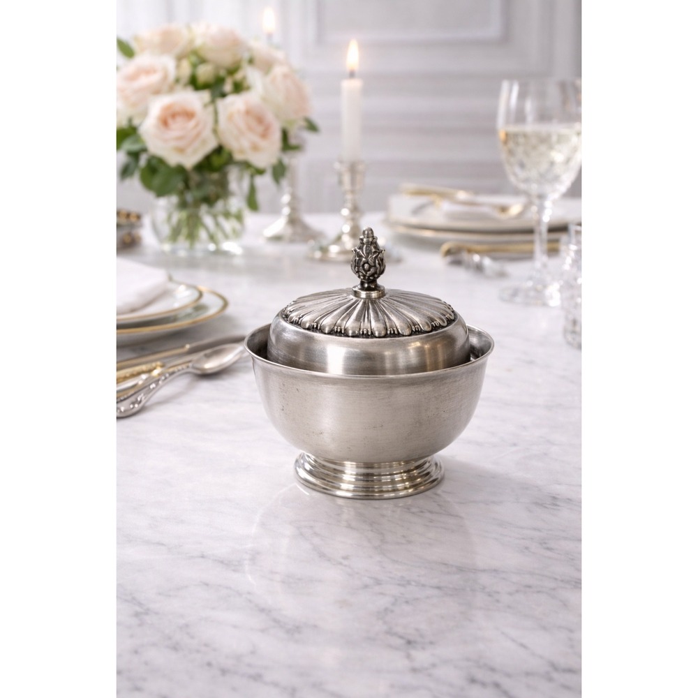 Gorham Silverplate Butter Dish‎ Vintage Elegant Fluted Lid Finial Classic Decor